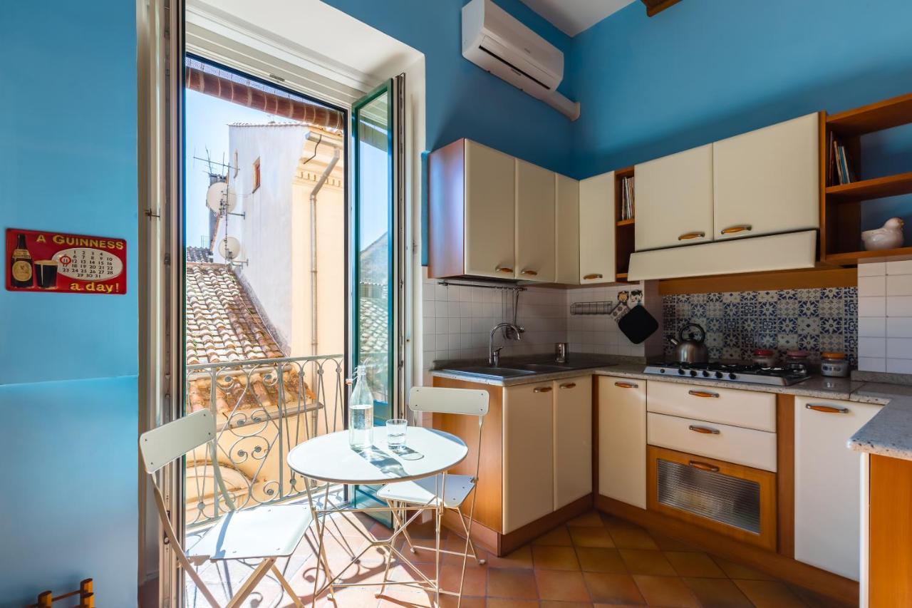 Casa 45 Appartement Salerno Buitenkant foto