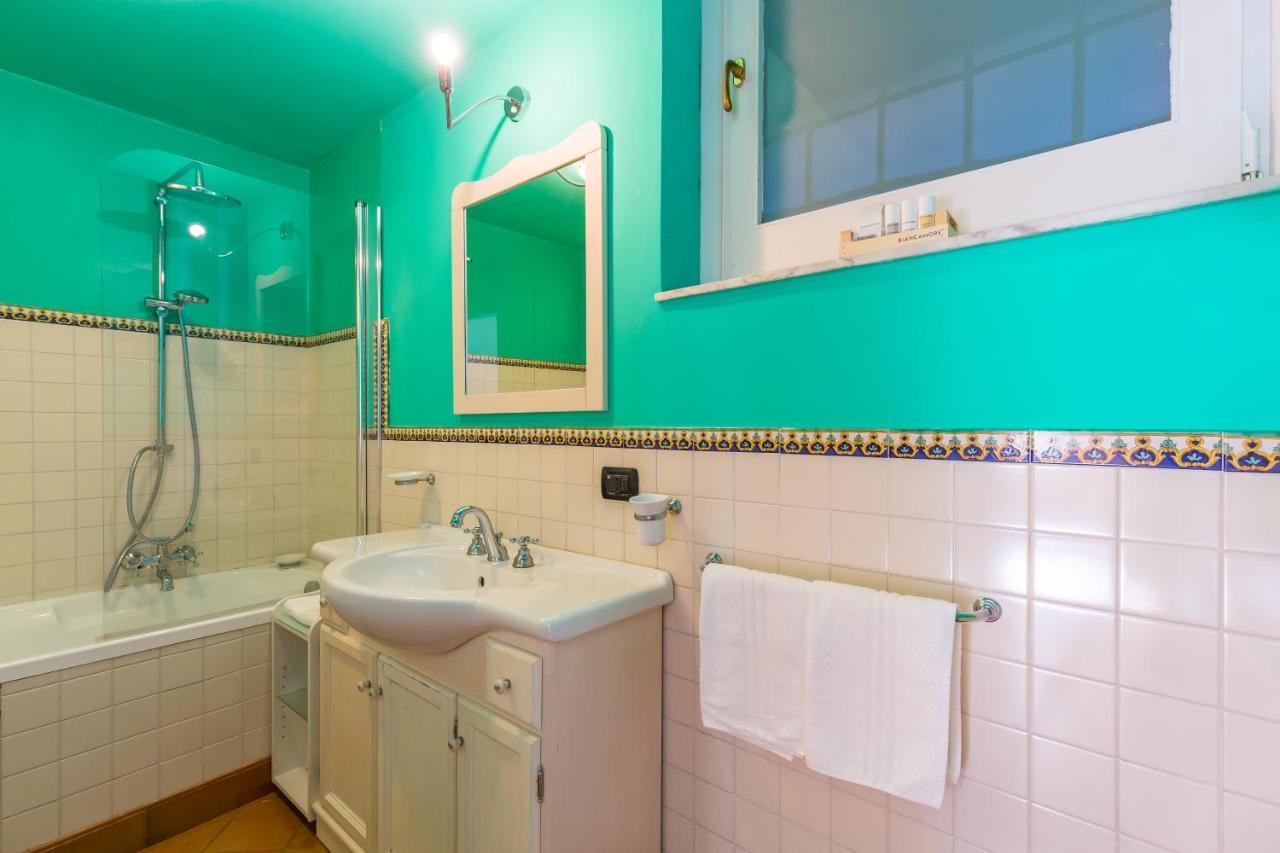 Casa 45 Appartement Salerno Buitenkant foto